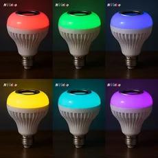 لامپ هوشمند بلوتوثی اسپیکر دار هفت رنگ کنترل دار - سفید