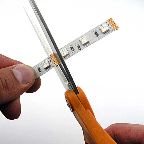 اگر نوار LED را برش دهید باز هم کار می کند؟